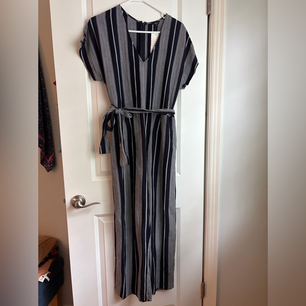 Rails Angela v neck jumpsuit in mediterranean stripe with matching belt - Picture 6 of 13